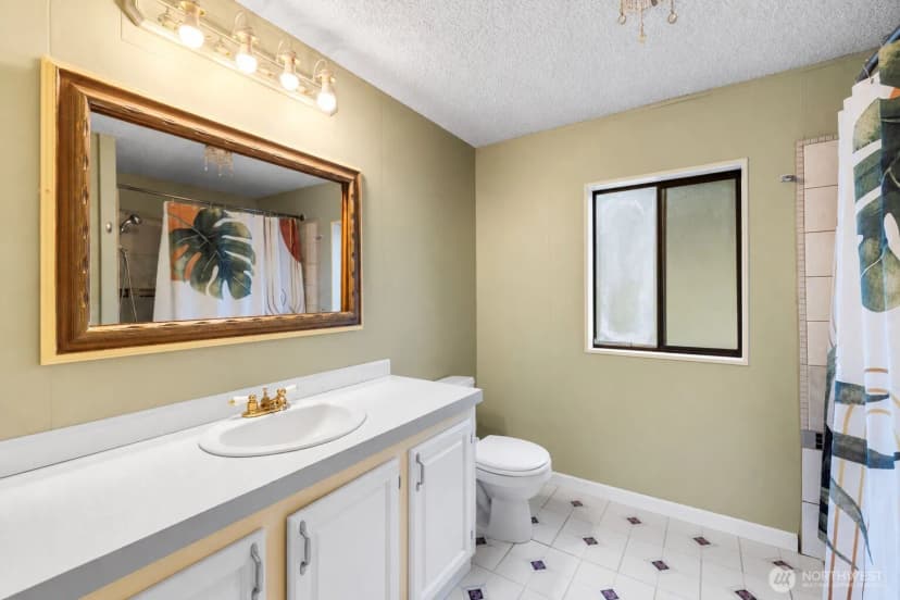 Property photo for 4582 Guemes Way, Ferndale photo 20