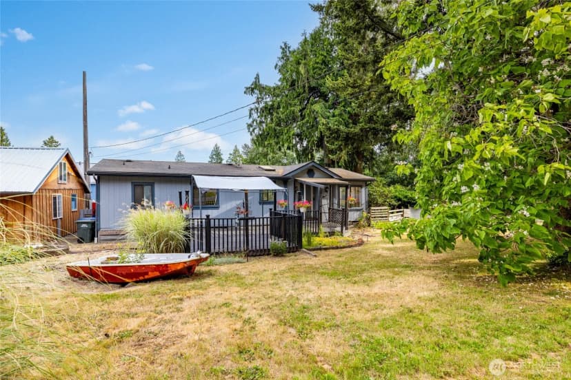 Property photo for 4582 Guemes Way, Ferndale photo 6