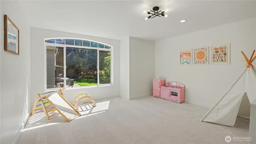 Property photo for 14719 102nd Avenue Ne, Bothell photo 30