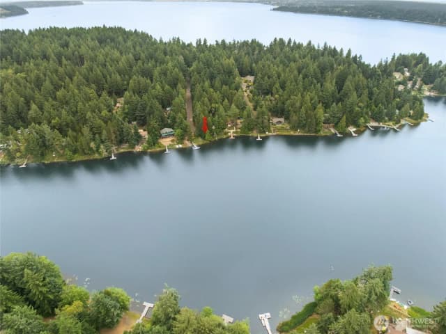 Property photo for 10718 Trout Place, Anderson Island photo 4