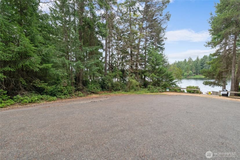 Property photo for 10718 Trout Place, Anderson Island photo 8