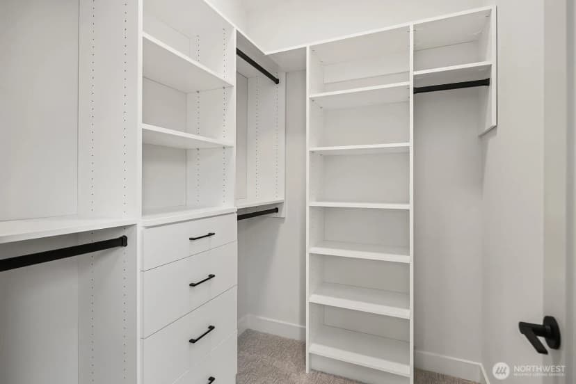 Property photo for 108 29th Avenue E, Seattle photo 11