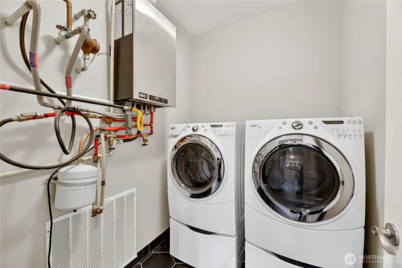 Property photo for 503 225th Lane Ne #f101, Sammamish photo 14