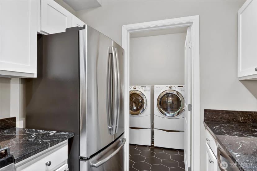 Property photo for 503 225th Lane Ne #f101, Sammamish photo 13
