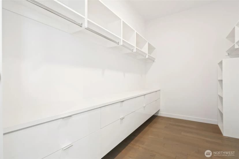Property photo for 188 Bellevue Way Ne #2102, Bellevue photo 17
