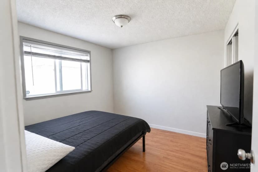 Property photo for 4288 N Northgate Drive, Oak Harbor photo 11