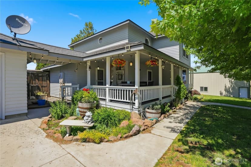 Property photo for 530 Wakatak Road, Yakima photo 4