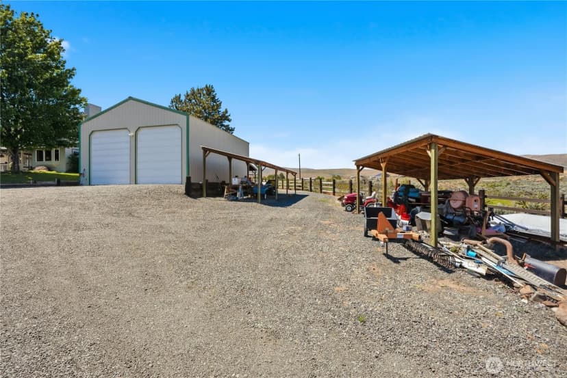 Property photo for 530 Wakatak Road, Yakima photo 37