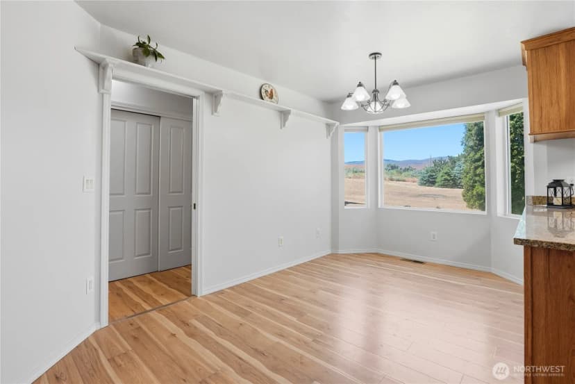 Property photo for 530 Wakatak Road, Yakima photo 15