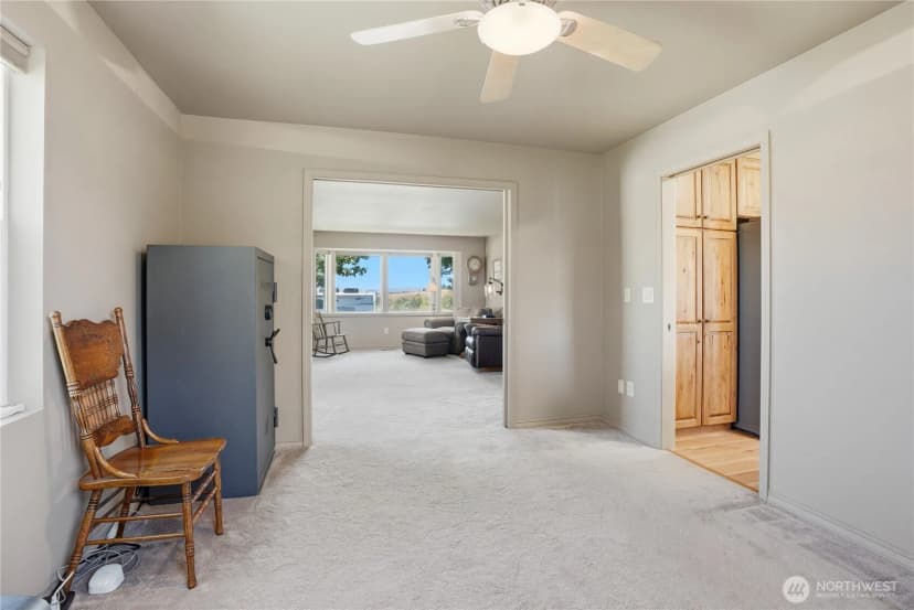 Property photo for 530 Wakatak Road, Yakima photo 12