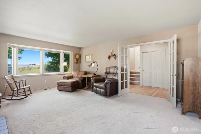 Property photo for 530 Wakatak Road, Yakima photo 9