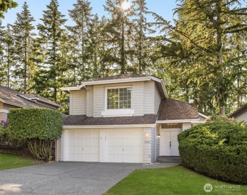 Property photo for 3541 252nd Place Se, Sammamish photo 2
