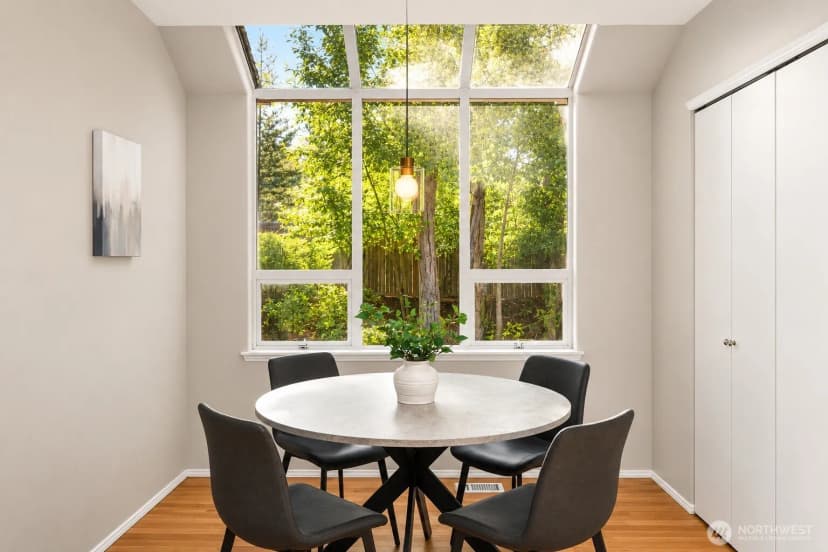 Property photo for 3541 252nd Place Se, Sammamish photo 19