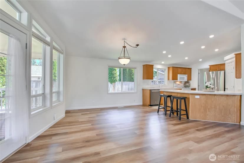 Property photo for 3232 206th Place Se, Bothell photo 8