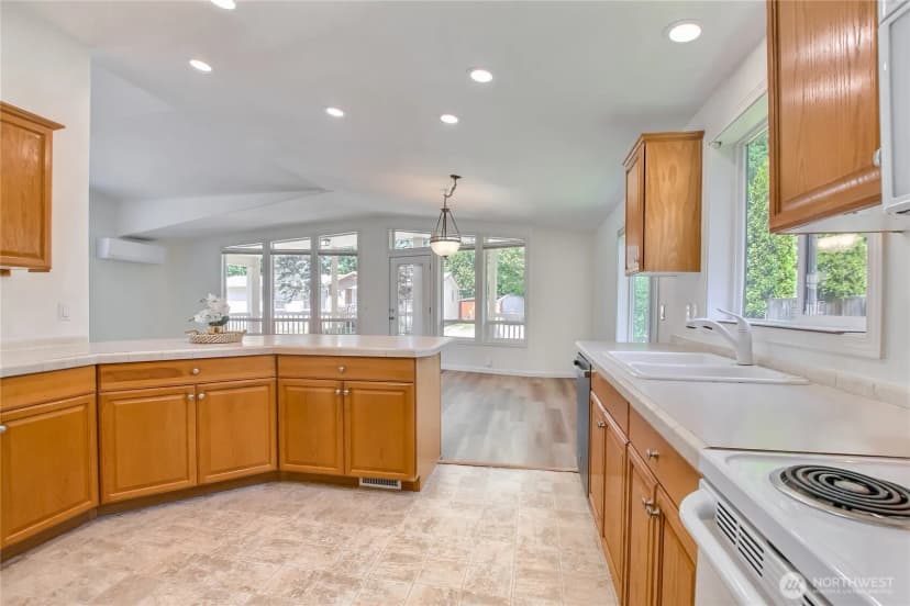 Property photo for 3232 206th Place Se, Bothell photo 14