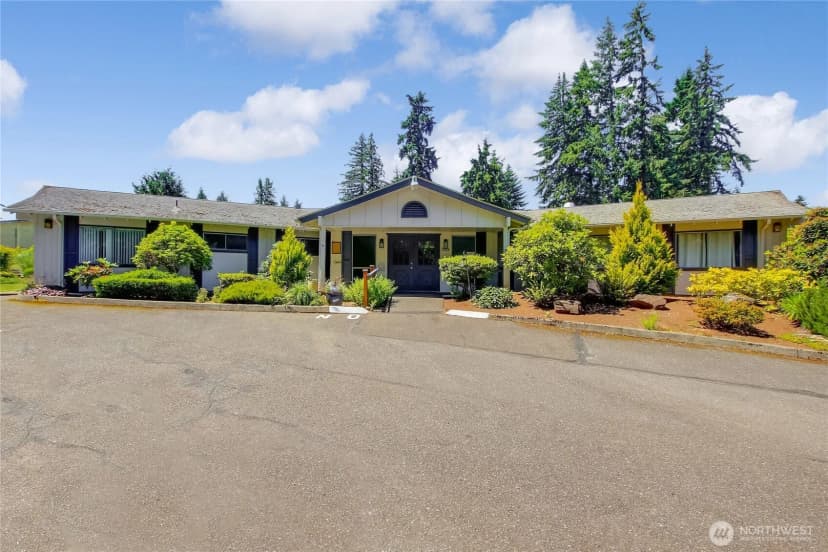 Property photo for 3232 206th Place Se, Bothell photo 28