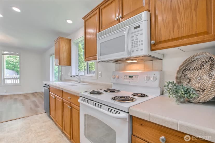 Property photo for 3232 206th Place Se, Bothell photo 12