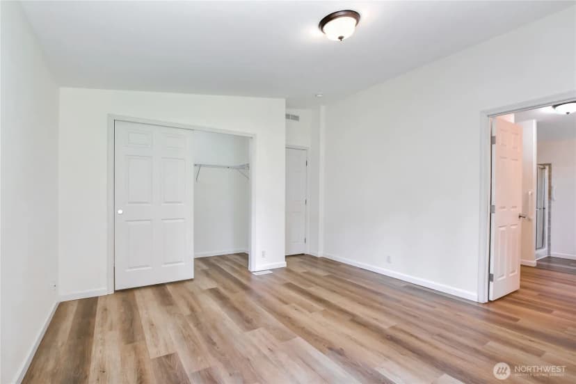 Property photo for 3232 206th Place Se, Bothell photo 16