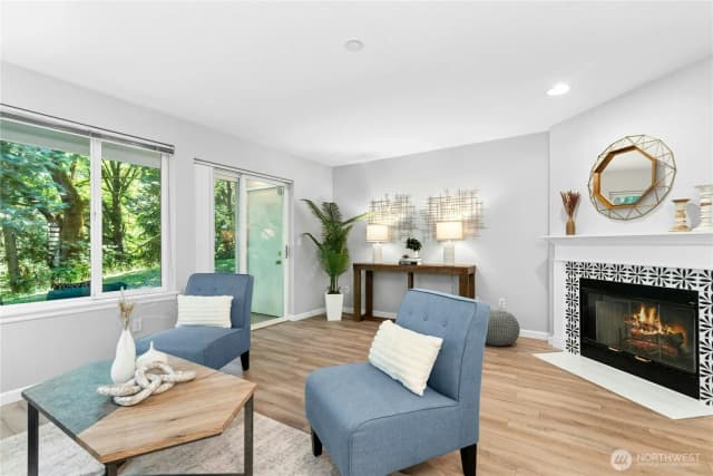 Property photo for 2300 Jefferson Avenue Ne #e121, Renton photo 5