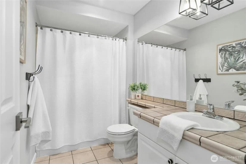 Property photo for 2300 Jefferson Avenue Ne #e121, Renton photo 15