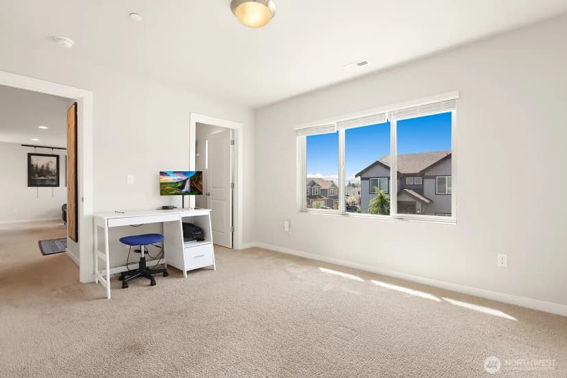 Property photo for 4942 85th Avenue Ne, Marysville photo 19
