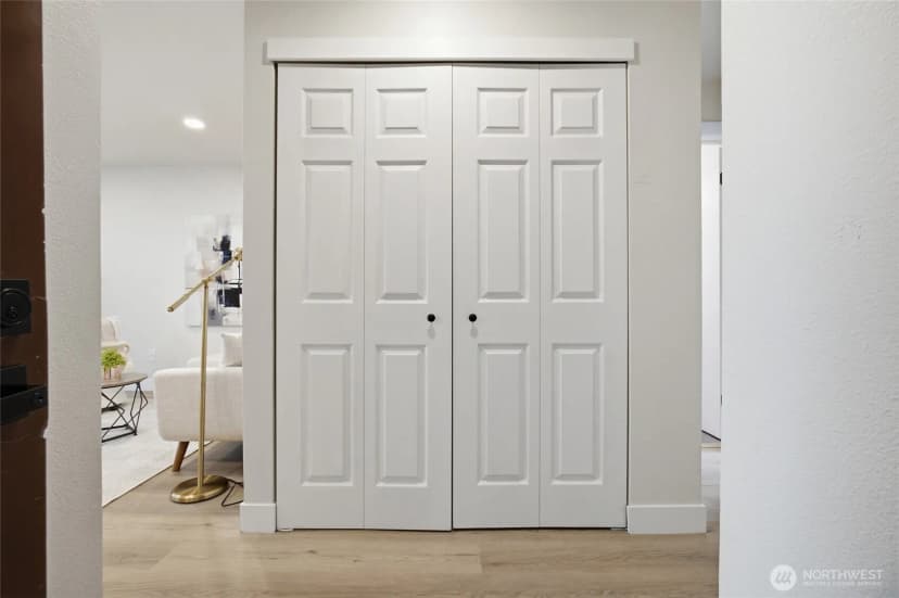 Property photo for 18200 Ne 73rd Avenue #a111, Kenmore photo 10
