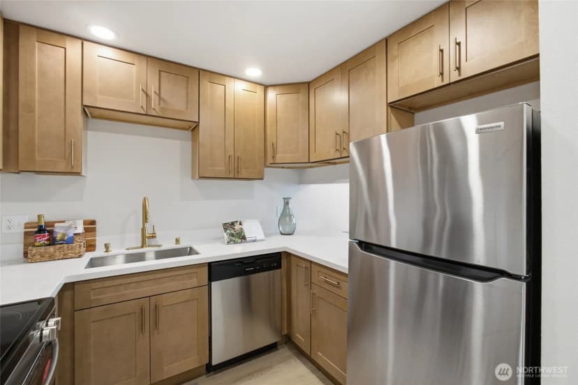 Property photo for 18200 Ne 73rd Avenue #a111, Kenmore photo 13