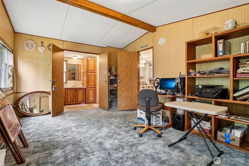 Property photo for 9810 6th Avenue Nw, Tulalip photo 18