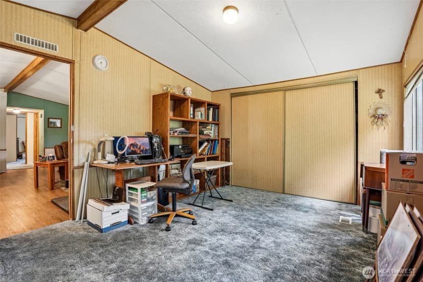 Property photo for 9810 6th Avenue Nw, Tulalip photo 19