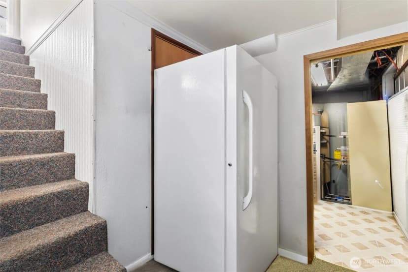 Property photo for 16745 Meridian Avenue N, Seattle photo 34