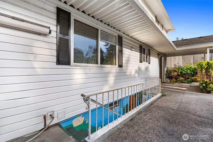 Property photo for 16745 Meridian Avenue N, Seattle photo 33