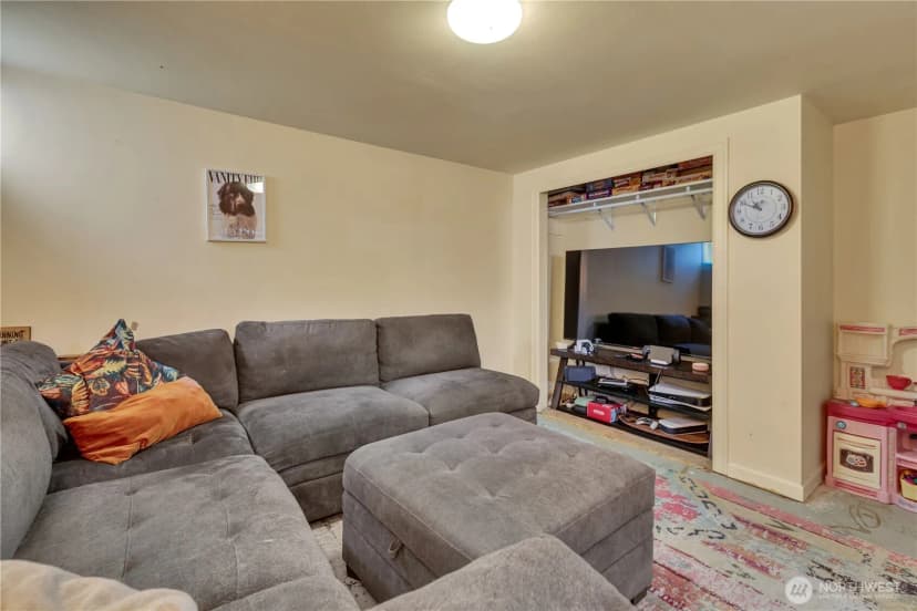 Property photo for 324 Stevens Avenue Sw, Renton photo 26