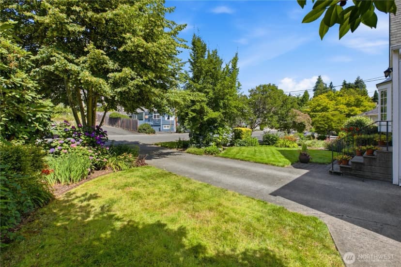 Property photo for 324 Stevens Avenue Sw, Renton photo 34