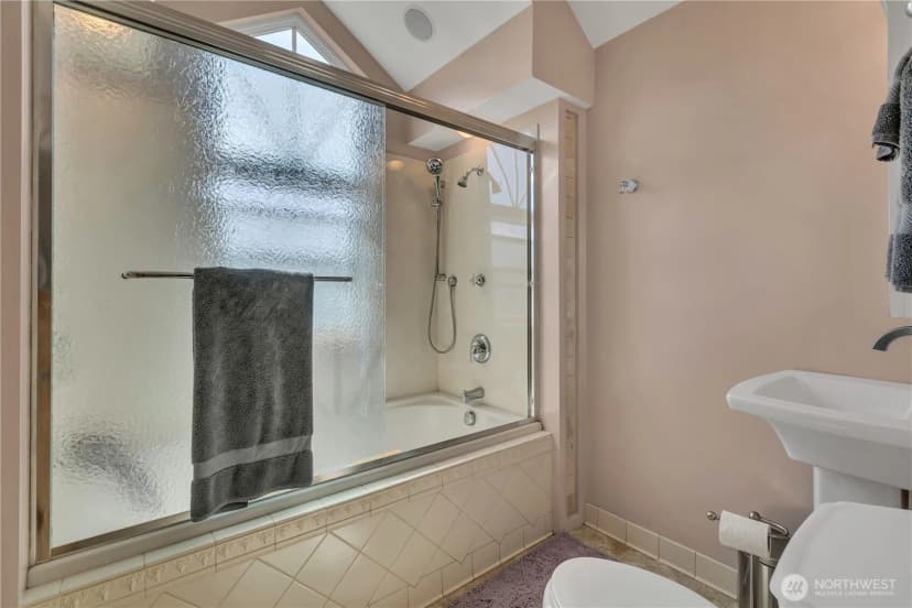 Property photo for 324 Stevens Avenue Sw, Renton photo 20