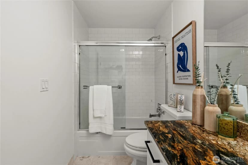 Property photo for 2501 Canterbury Lane E #203, Seattle photo 19