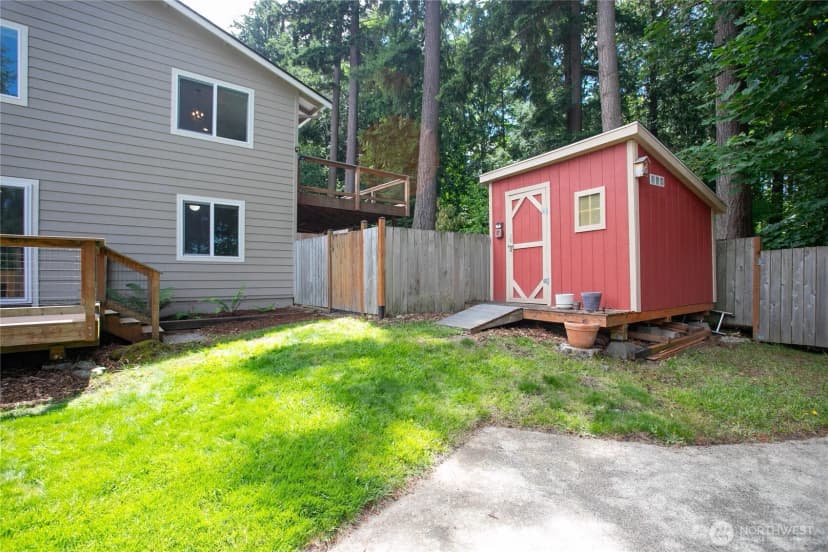 Property photo for 3881 Magrath Street, Bellingham photo 34