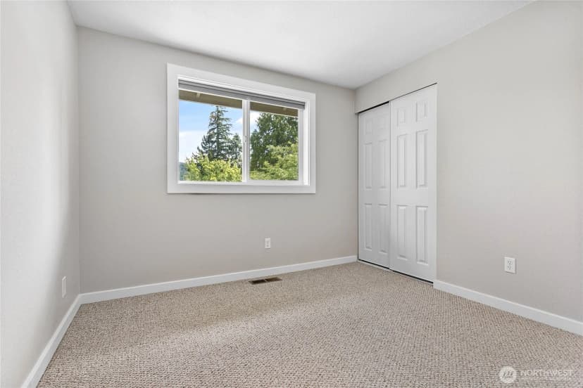 Property photo for 3881 Magrath Street, Bellingham photo 22