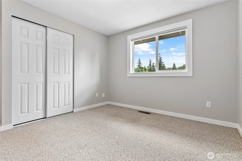 Property photo for 3881 Magrath Street, Bellingham photo 24