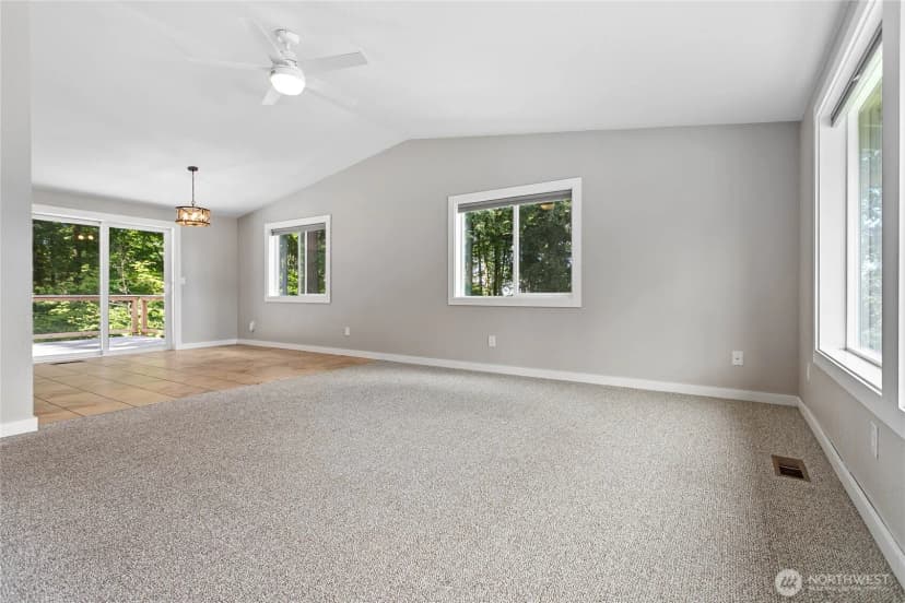 Property photo for 3881 Magrath Street, Bellingham photo 6