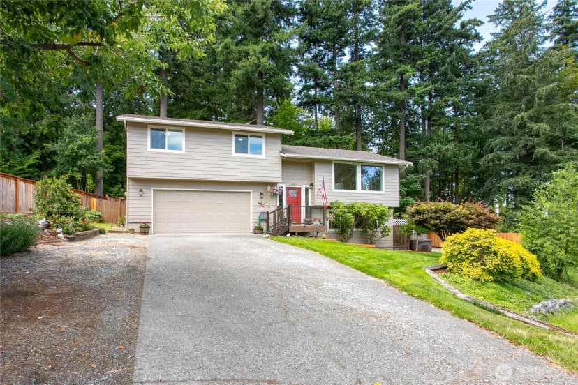 Property photo for 3881 Magrath Street, Bellingham photo 39