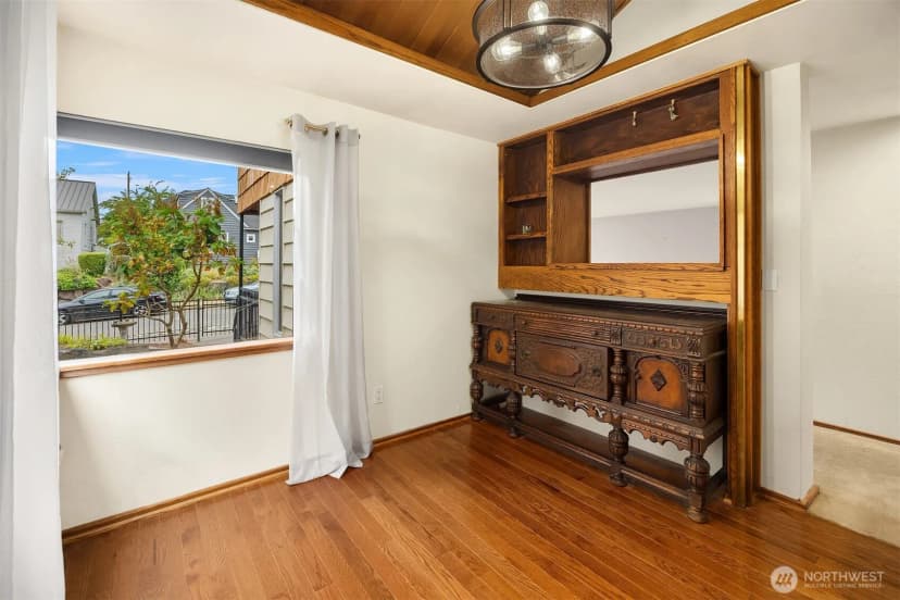 Property photo for 7712 23rd Avenue Nw, Seattle photo 10