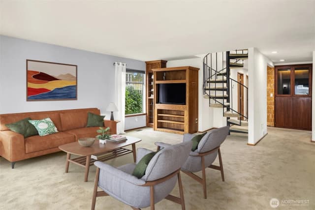 Property photo for 7712 23rd Avenue Nw, Seattle photo 3