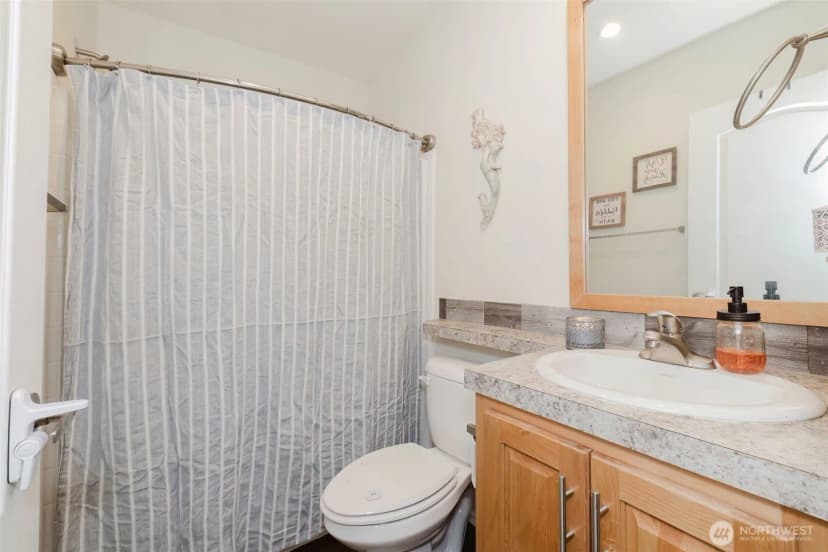 Property photo for 5709 Ne Woodburn Road, Kingston photo 28