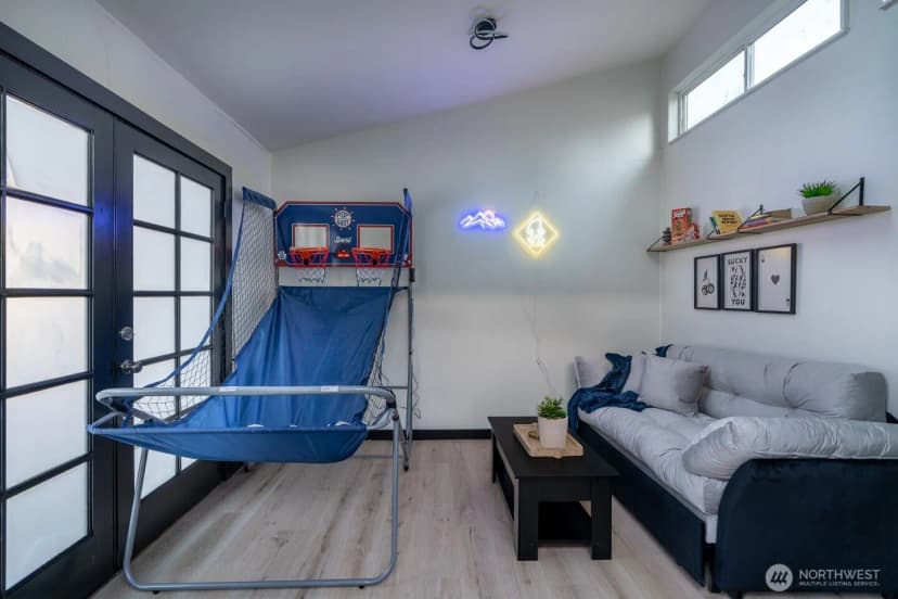 Property photo for 60 2nd Avenue Ne, Issaquah photo 29