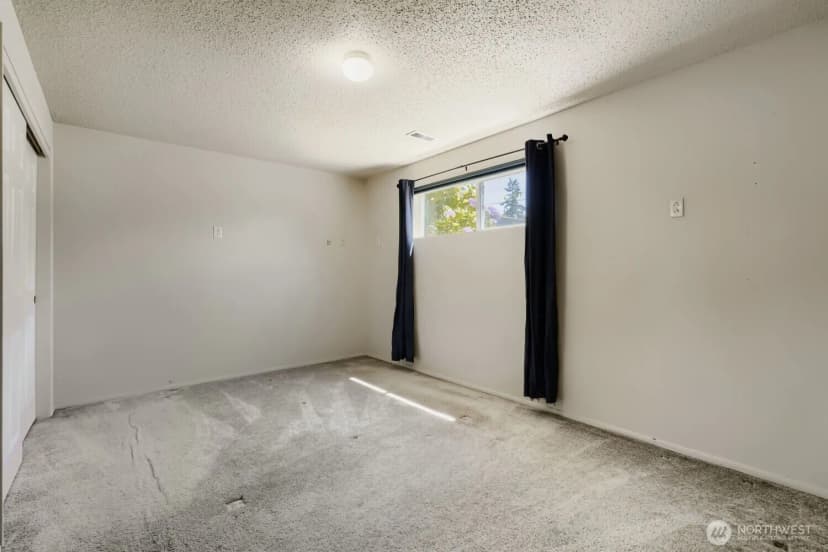 Property photo for 7718 S 120th St, Seattle photo 17