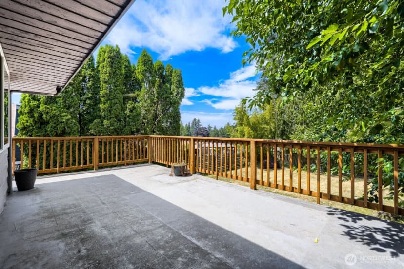 Property photo for 7718 S 120th St, Seattle photo 15