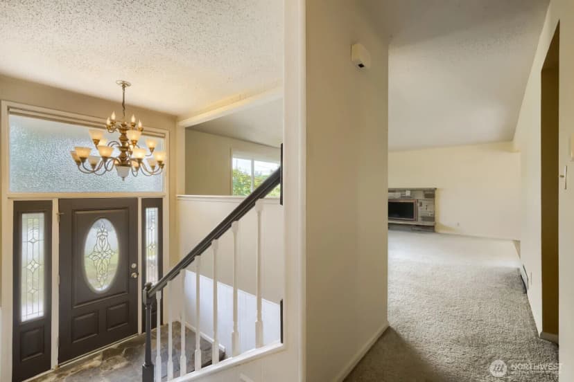 Property photo for 7718 S 120th St, Seattle photo 16
