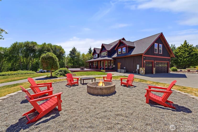 Property photo for 10710 417th Street E, Eatonville photo 6