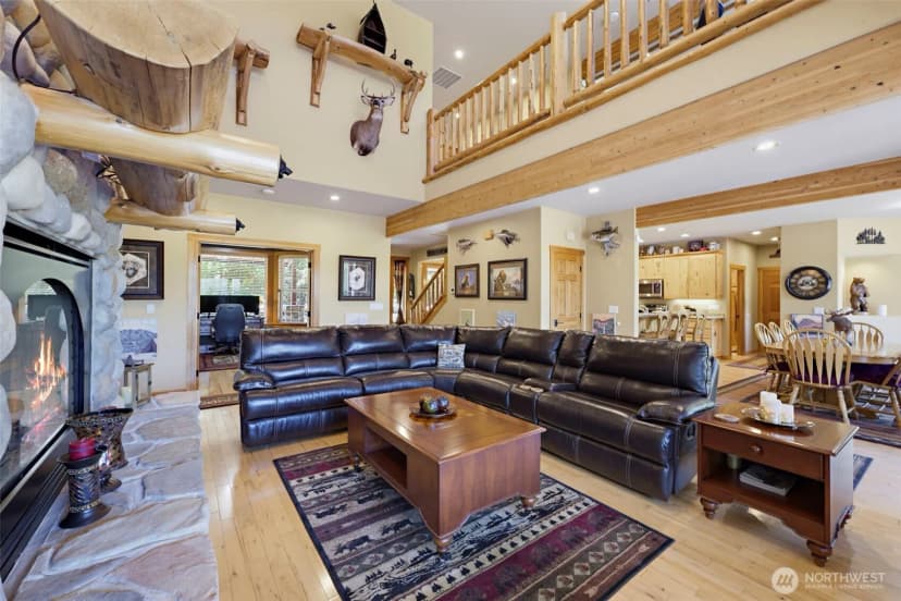 Property photo for 10710 417th Street E, Eatonville photo 8