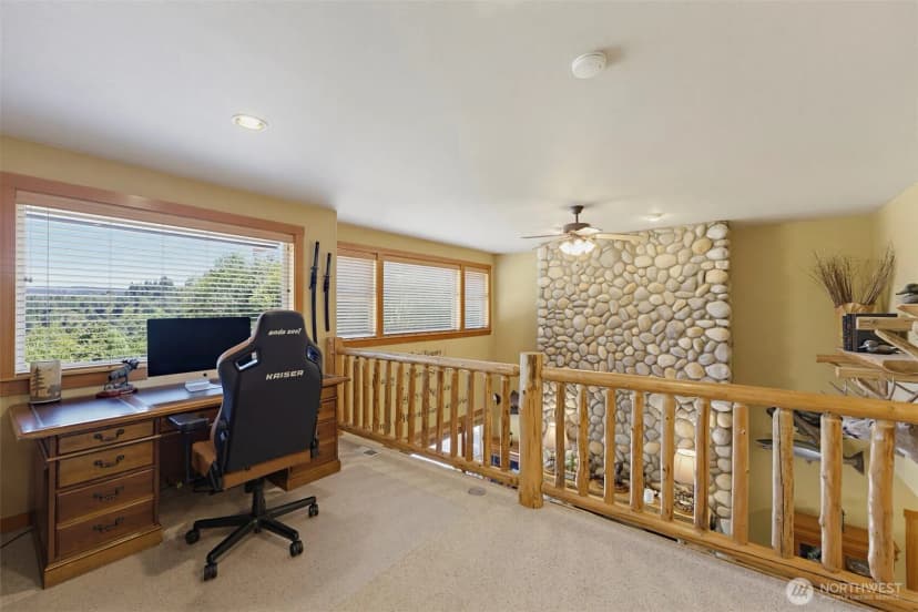 Property photo for 10710 417th Street E, Eatonville photo 20